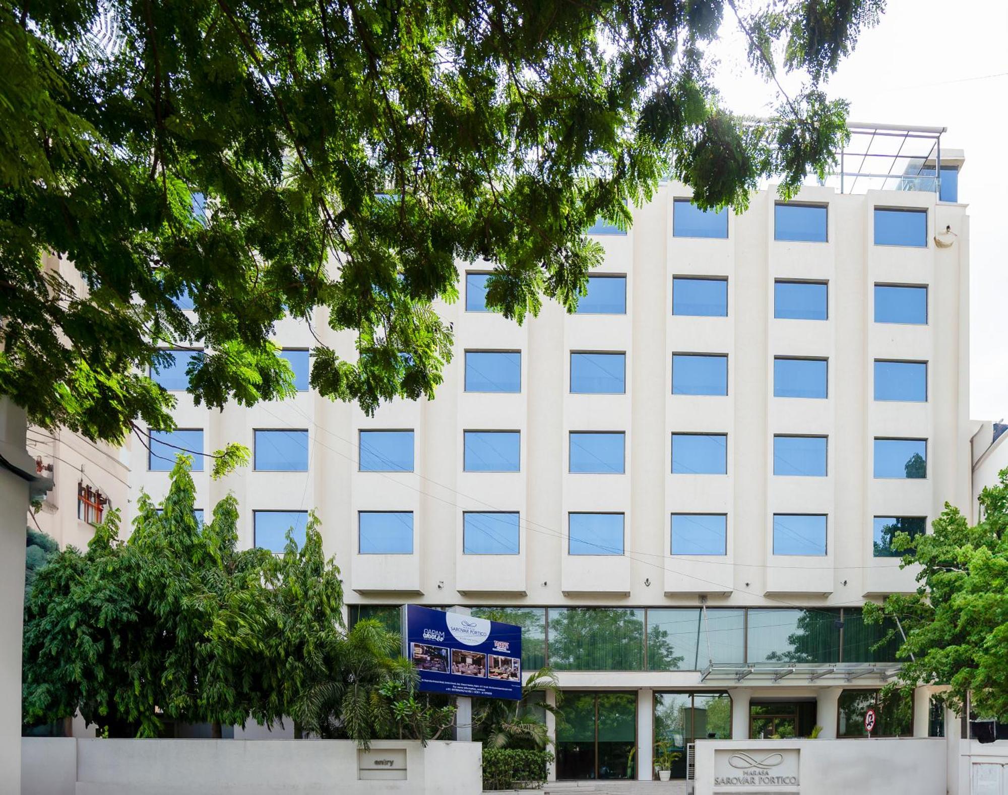 Marasa Sarovar Portico -Rajkot Bagian luar foto